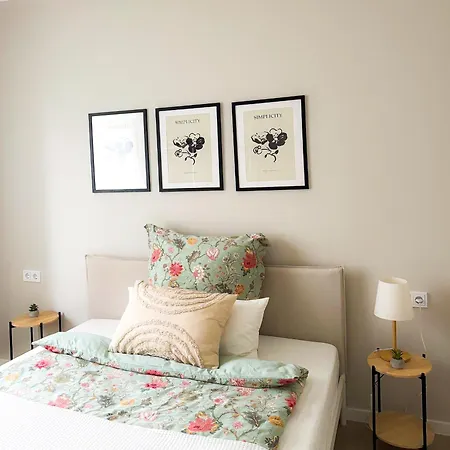 Neues Work & Wlan & Tv/ In Nyaraló Celle